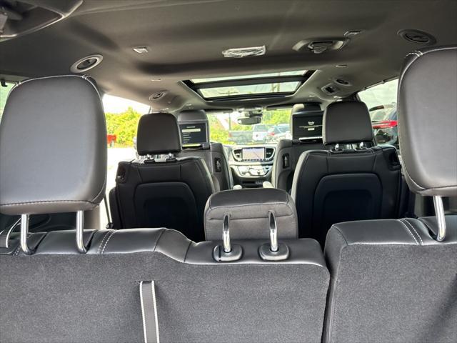 new 2025 Chrysler Pacifica car, priced at $52,760