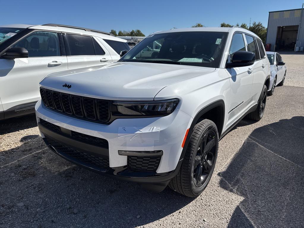 new 2025 Jeep Grand Cherokee L car, priced at $51,620