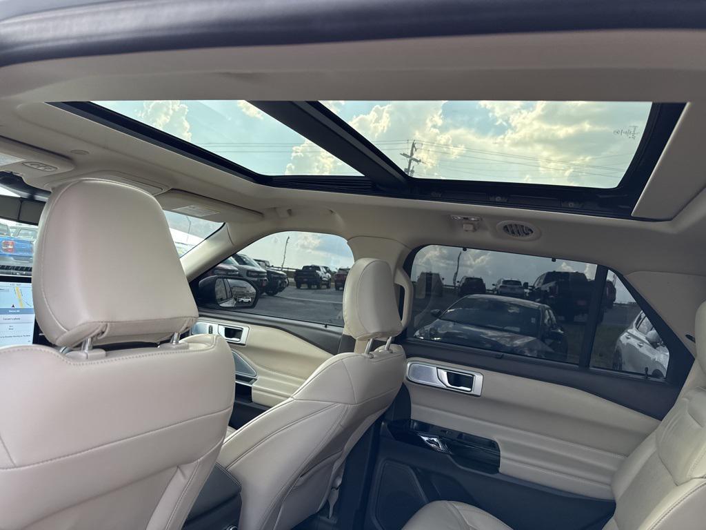 used 2021 Ford Explorer car, priced at $30,500