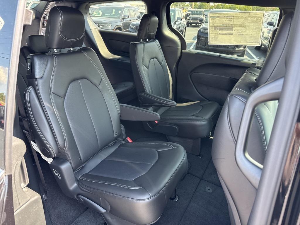 new 2026 Chrysler Voyager car, priced at $40,990