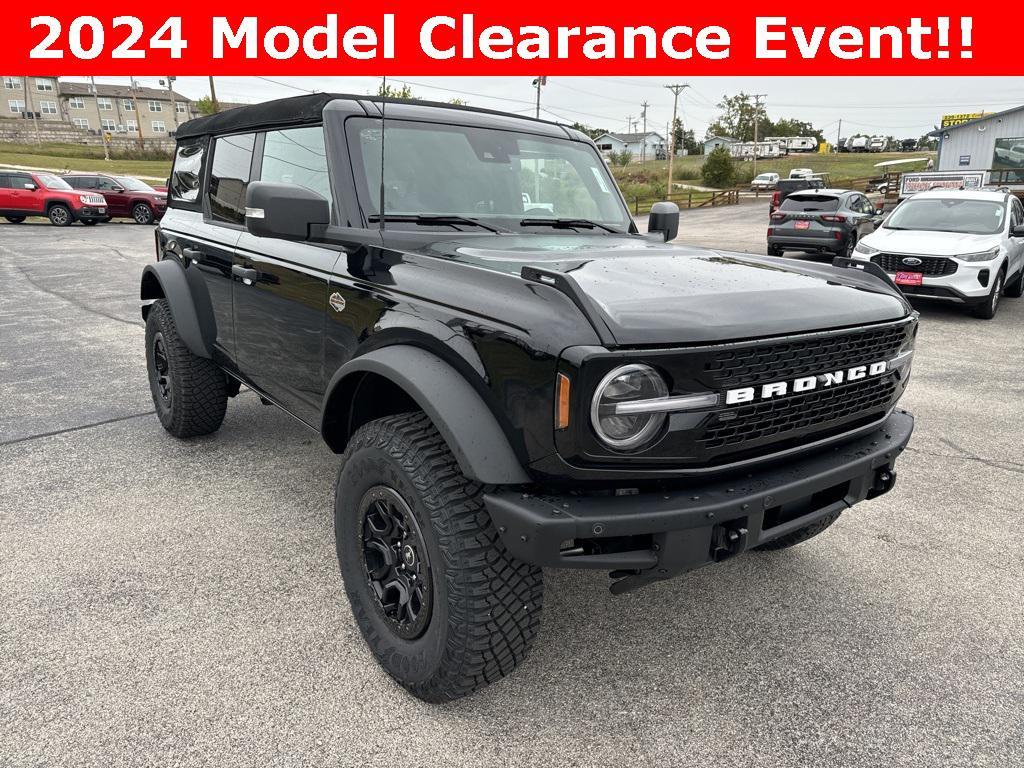 new 2024 Ford Bronco car, priced at $60,600