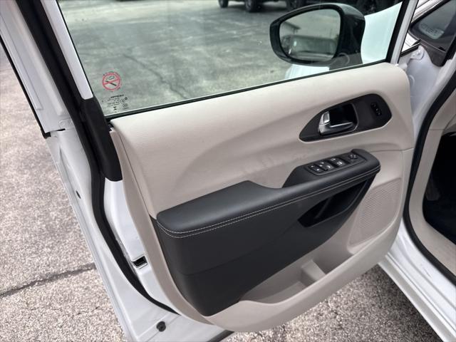 used 2024 Chrysler Pacifica car, priced at $36,988