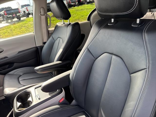 used 2024 Chrysler Pacifica car, priced at $36,164