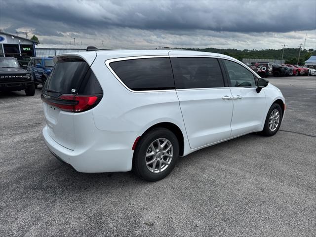 used 2024 Chrysler Pacifica car, priced at $36,988