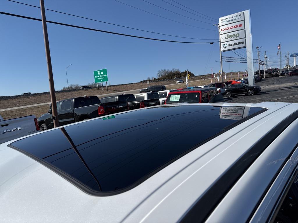new 2025 Ram 1500 car, priced at $77,825