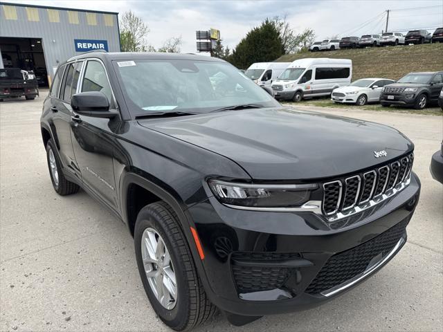 new 2025 Jeep Grand Cherokee car, priced at $43,170