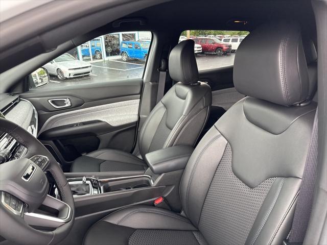 new 2025 Jeep Compass car, priced at $29,765