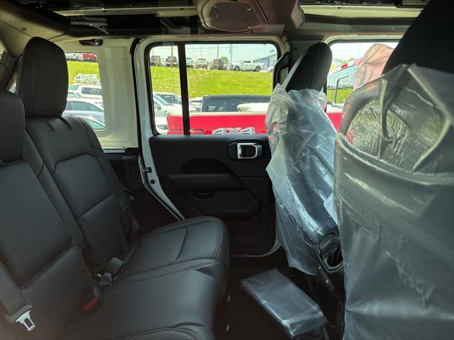 new 2025 Jeep Wrangler car, priced at $58,525