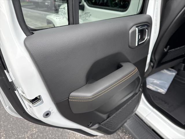 new 2025 Jeep Wrangler car, priced at $58,525