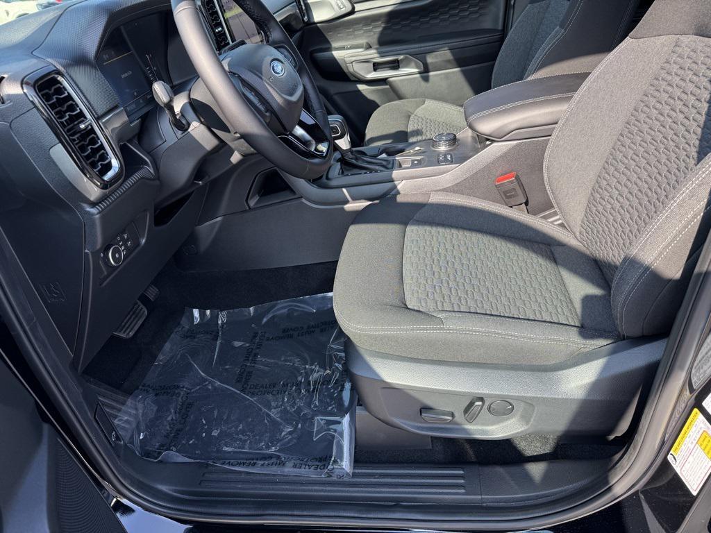 new 2025 Ford Ranger car, priced at $42,279