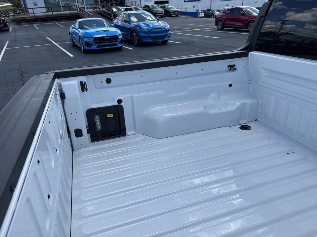 new 2025 Ford Maverick car, priced at $33,990