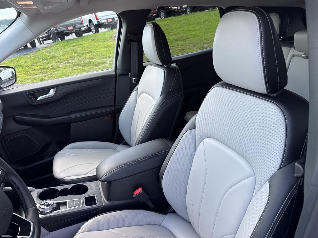new 2025 Ford Escape PHEV car, priced at $43,299