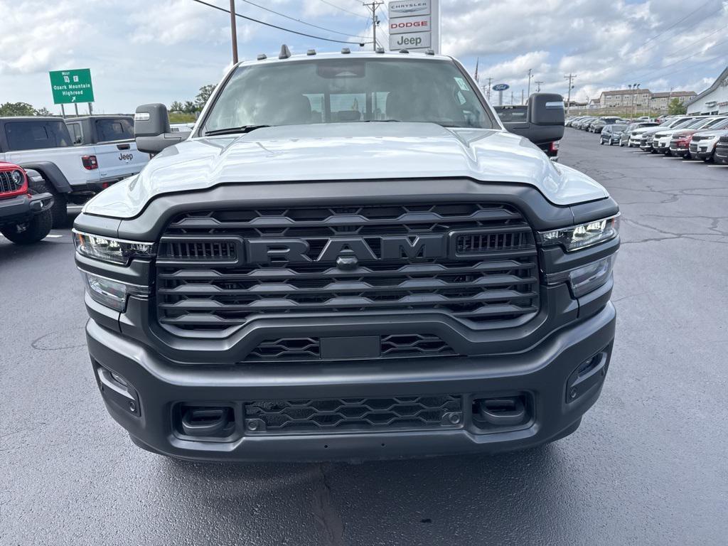 new 2025 Ram 3500 car, priced at $54,348