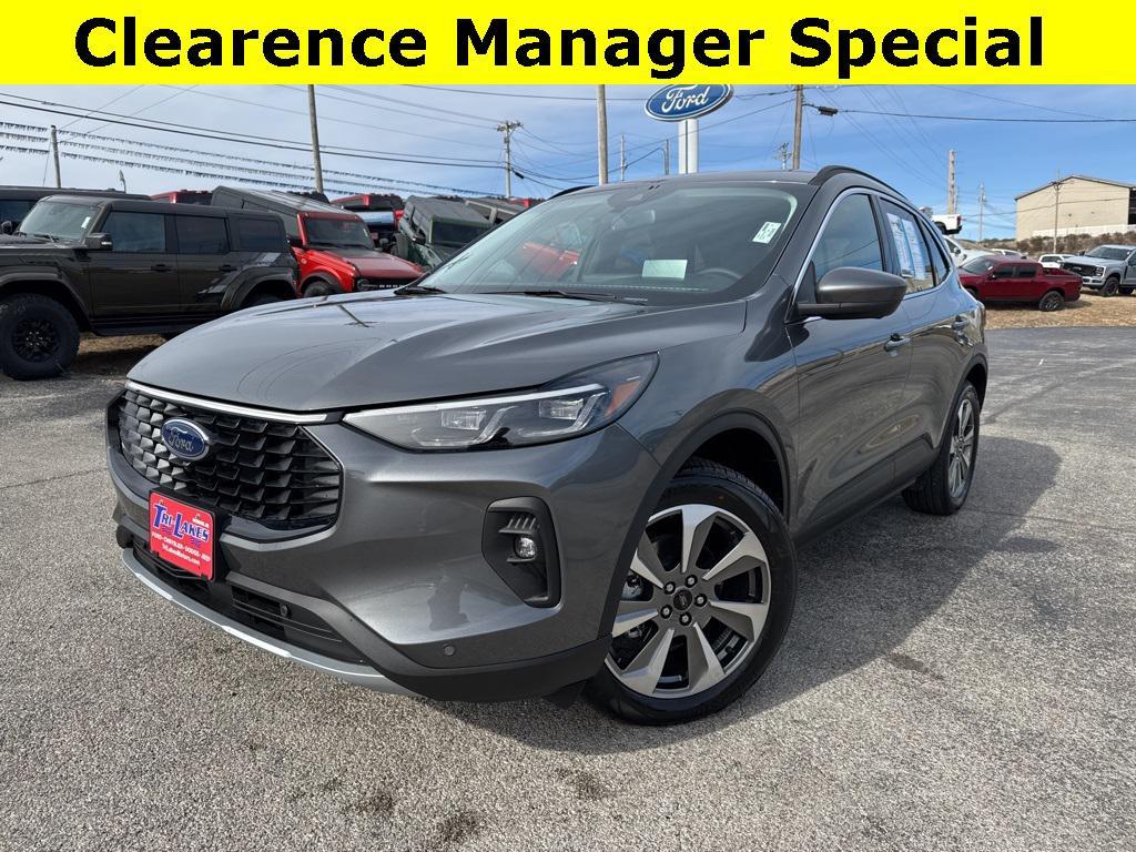 used 2025 Ford Escape car, priced at $30,901