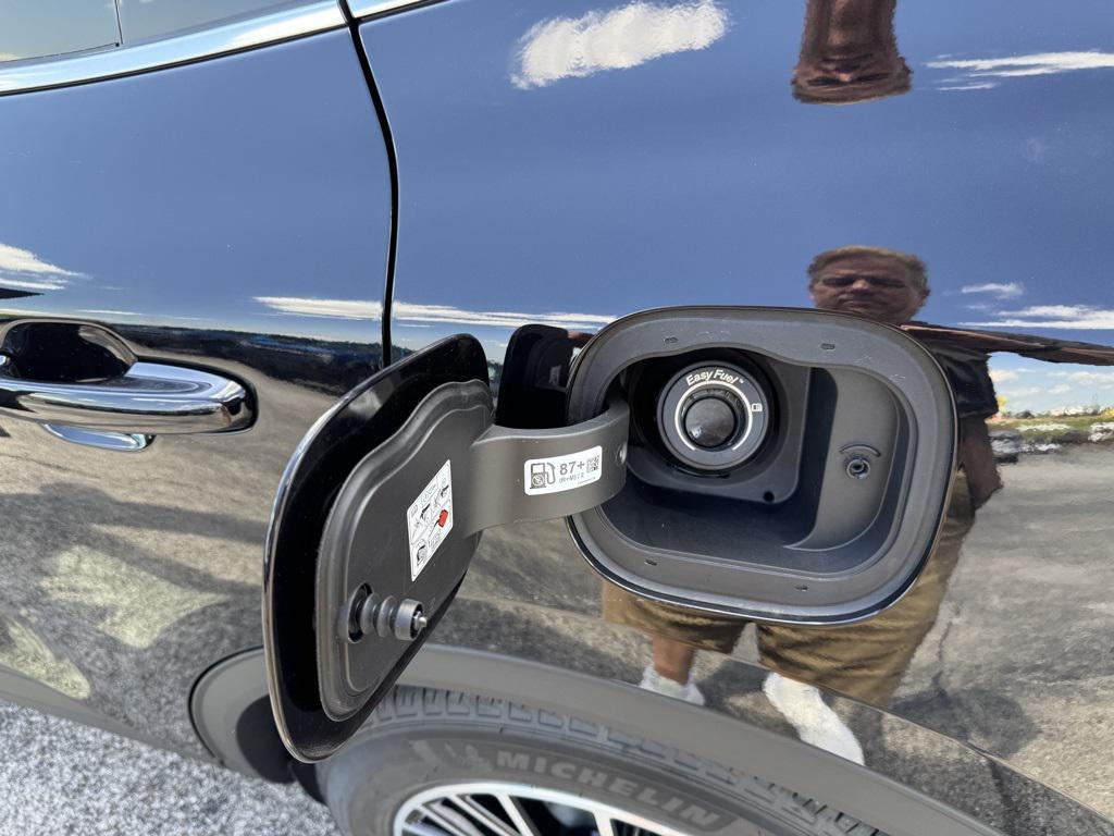 new 2025 Ford Escape PHEV car, priced at $38,229