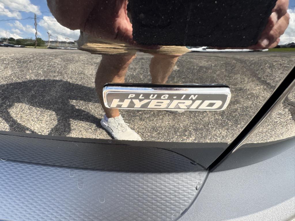 new 2025 Ford Escape PHEV car, priced at $38,229