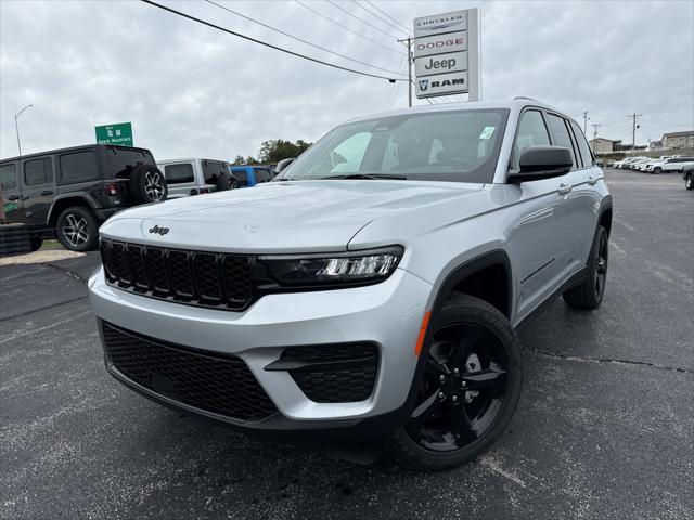 new 2025 Jeep Grand Cherokee car, priced at $48,175