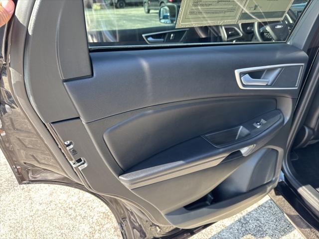 used 2024 Ford Edge car, priced at $29,467