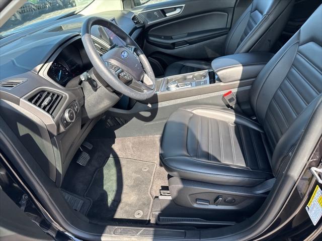used 2024 Ford Edge car, priced at $29,467