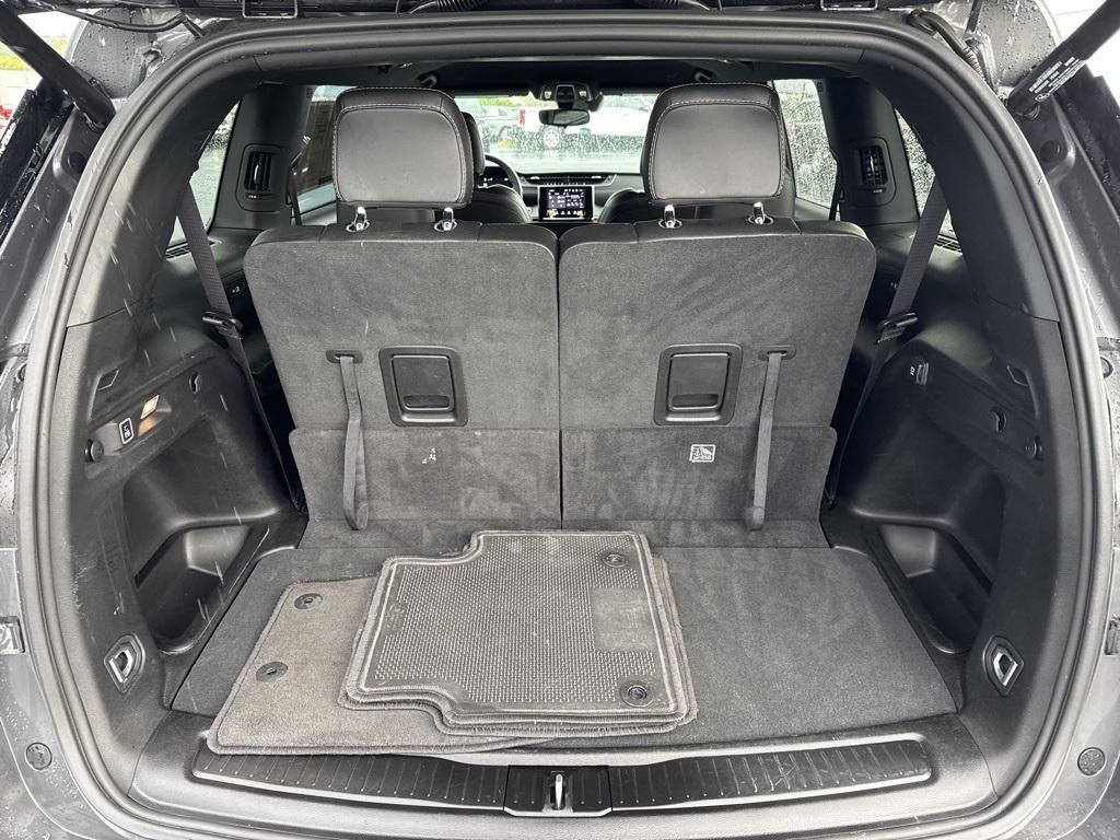 used 2024 Jeep Grand Cherokee L car, priced at $31,506