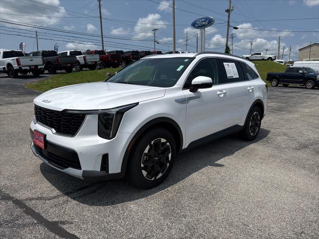 used 2024 Kia Sorento car, priced at $31,230