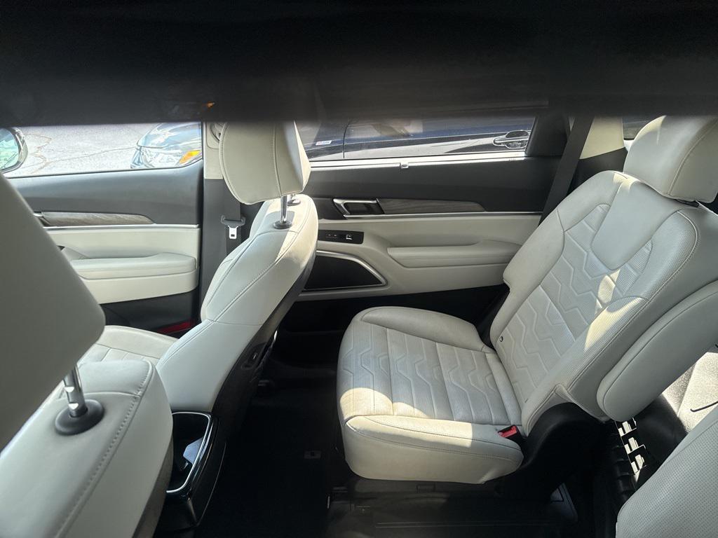 used 2022 Kia Telluride car, priced at $34,122