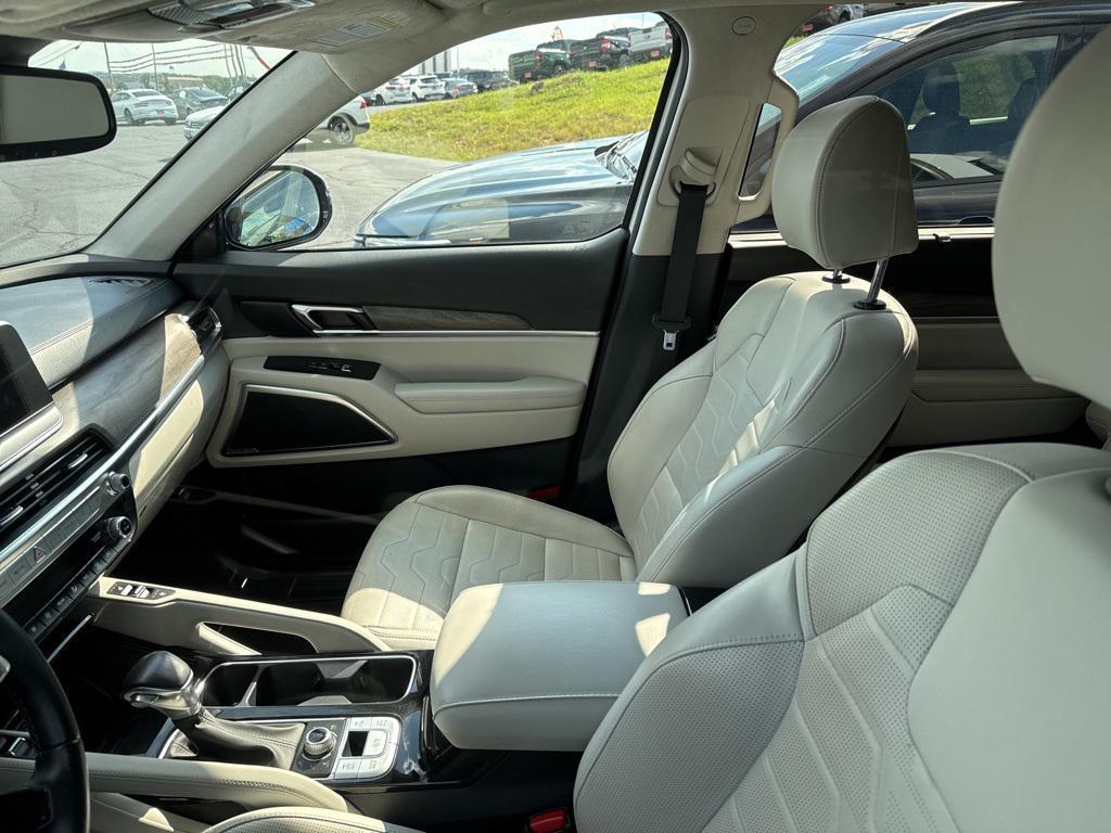 used 2022 Kia Telluride car, priced at $34,122