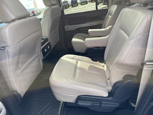 used 2024 Ford Expedition Max car, priced at $60,040