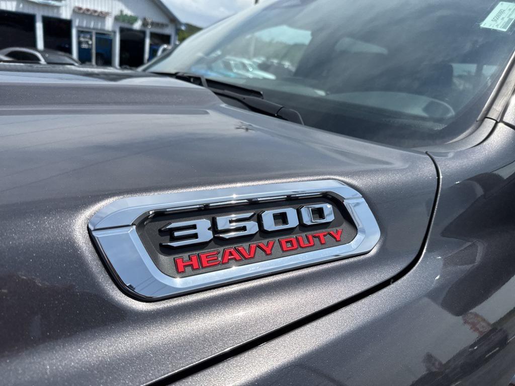 new 2025 Ram 3500 car, priced at $79,575