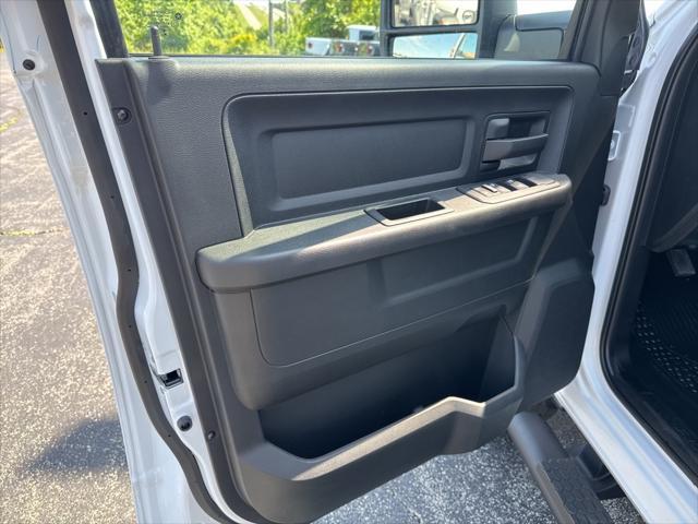 new 2025 Ram 2500 car, priced at $53,877