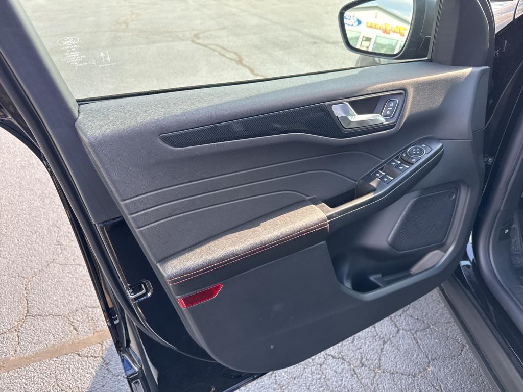 new 2025 Ford Escape car, priced at $34,941