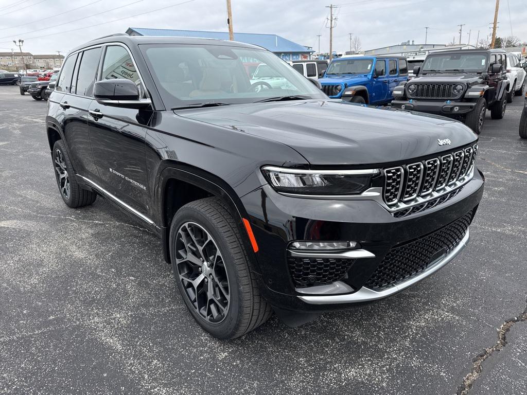 new 2025 Jeep Grand Cherokee car, priced at $63,355