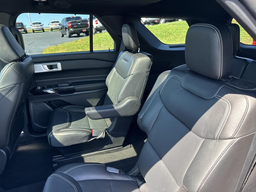 used 2022 Ford Explorer car, priced at $32,093