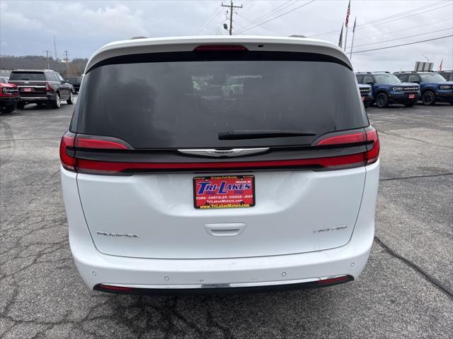 new 2022 Chrysler Pacifica car, priced at $25,304