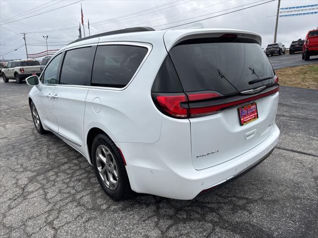 new 2022 Chrysler Pacifica car, priced at $25,304