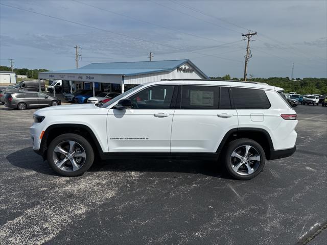 new 2024 Jeep Grand Cherokee L car, priced at $60,265