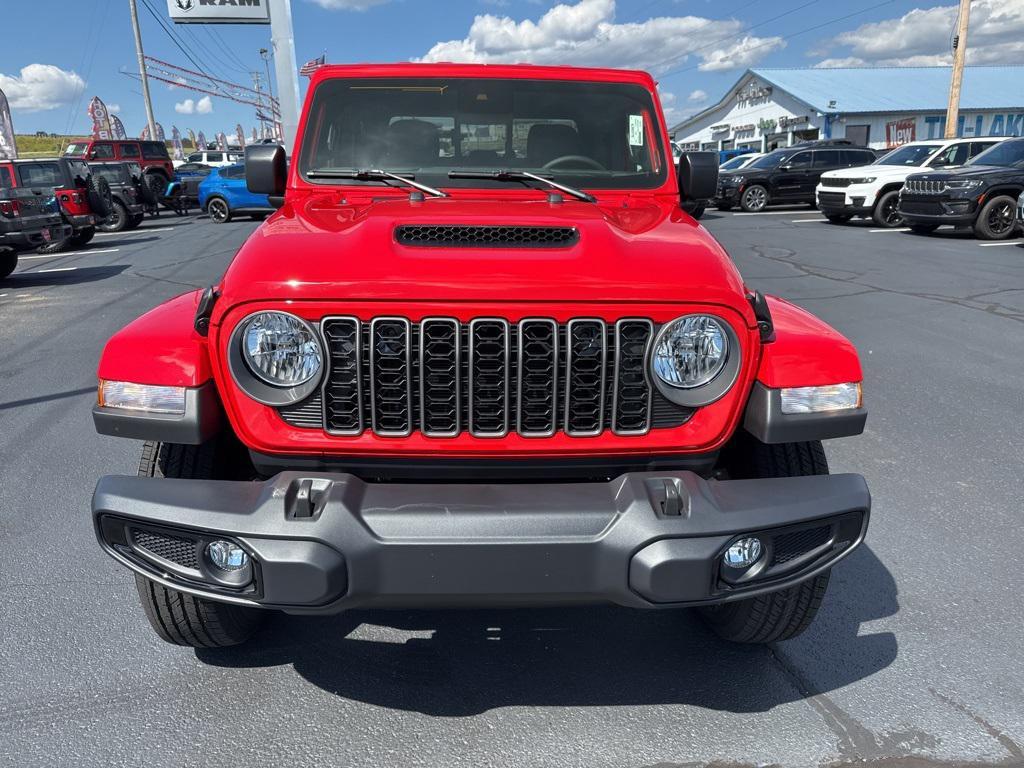 new 2025 Jeep Gladiator car, priced at $47,920