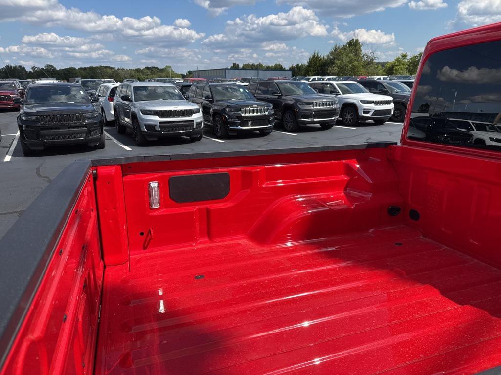 new 2025 Jeep Gladiator car, priced at $47,920