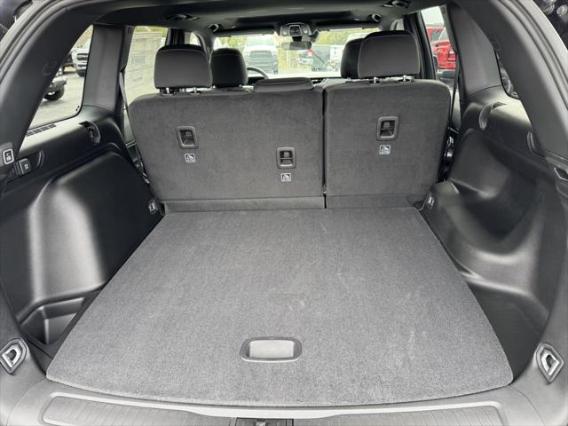 new 2025 Jeep Grand Cherokee car, priced at $42,970