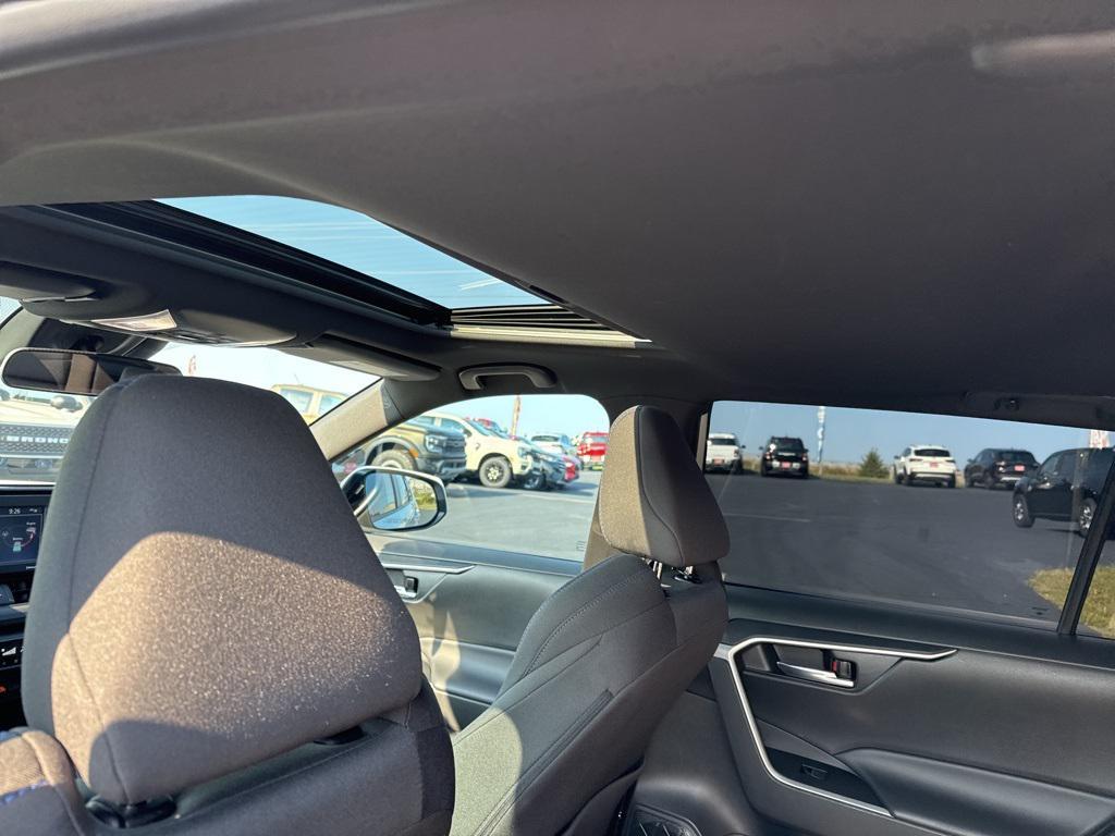 used 2022 Toyota RAV4 Hybrid car, priced at $32,113