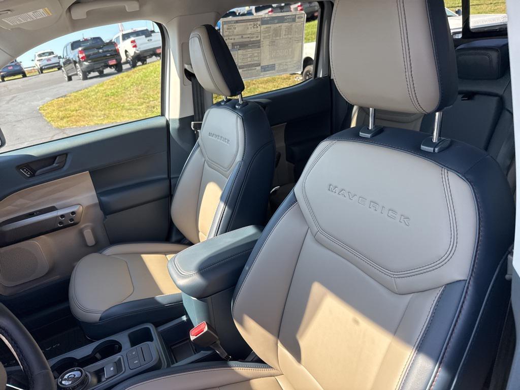 new 2025 Ford Maverick car, priced at $38,905