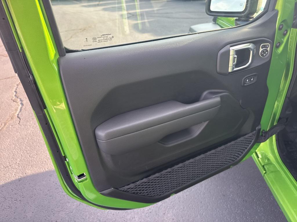 new 2026 Jeep Wrangler car, priced at $54,625