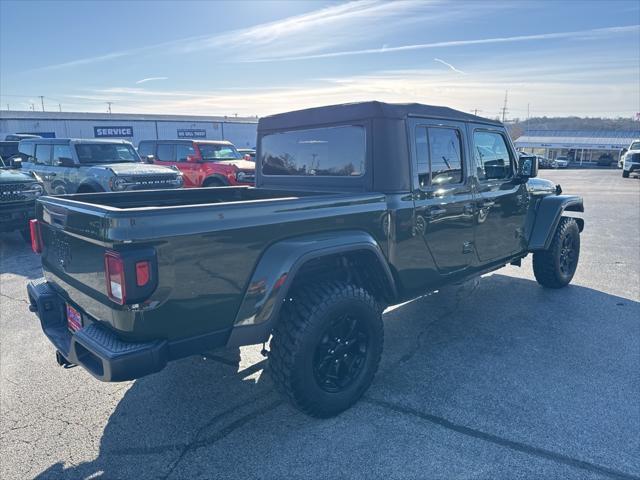 used 2023 Jeep Gladiator car, priced at $34,417