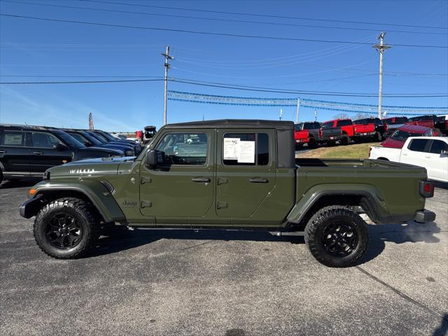 used 2023 Jeep Gladiator car, priced at $34,417