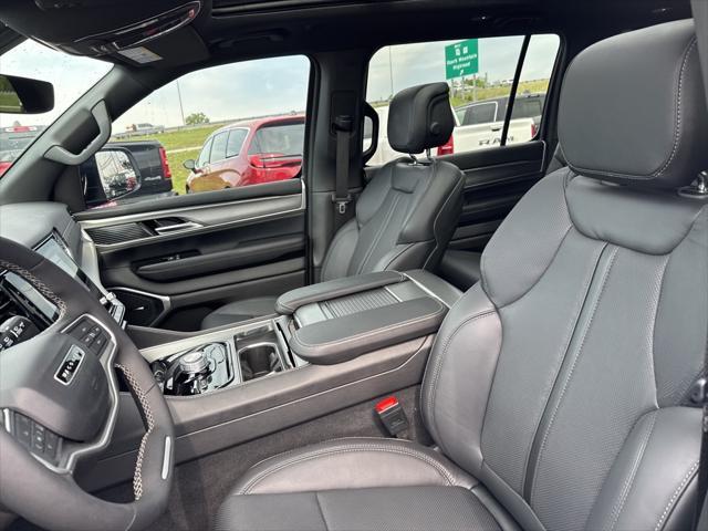new 2025 Jeep Wagoneer car, priced at $76,030