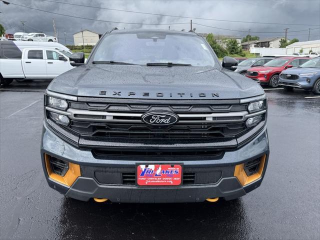 new 2025 Ford Expedition car, priced at $82,528
