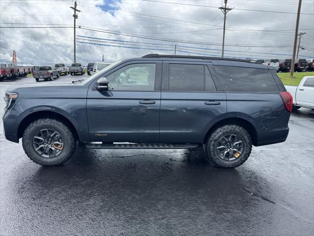 new 2025 Ford Expedition car, priced at $82,528