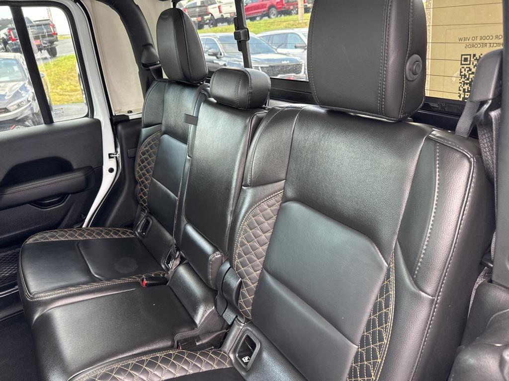 used 2023 Jeep Gladiator car, priced at $35,002