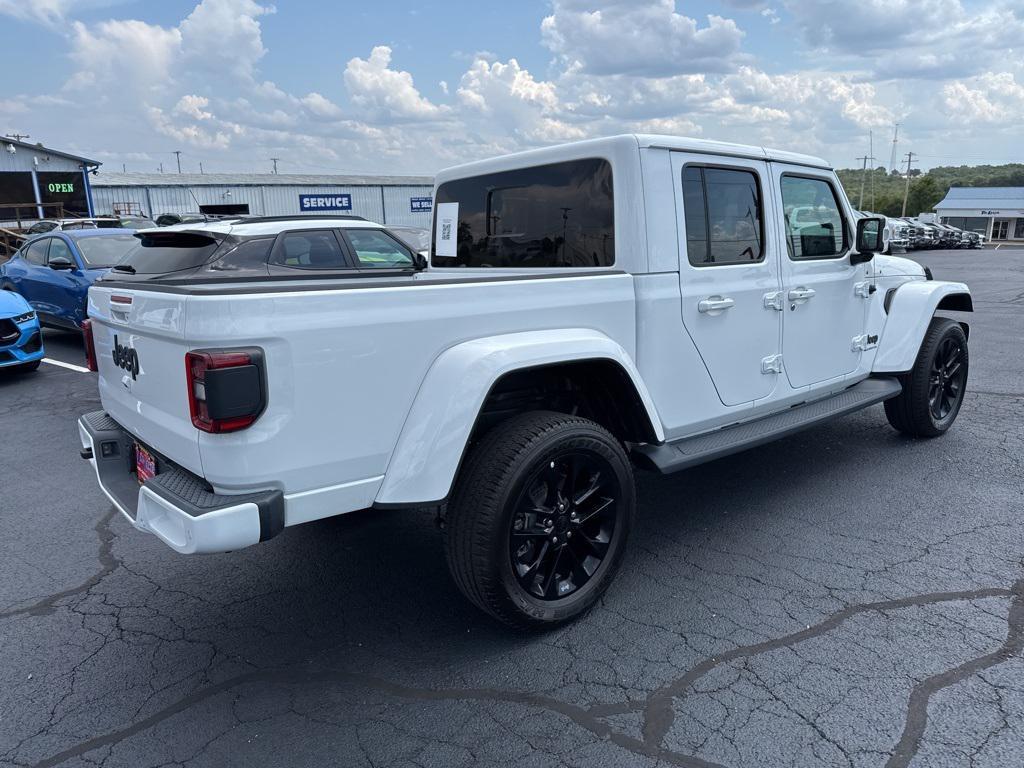 used 2023 Jeep Gladiator car, priced at $35,002