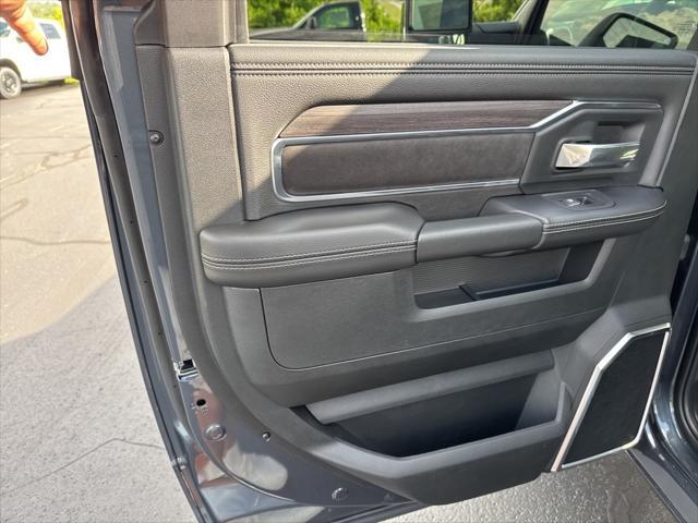 new 2025 Ram 3500 car, priced at $87,025